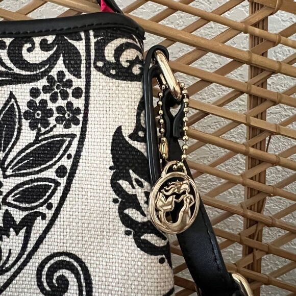 Spartina 449 Strachan Journey Hipster Bag - Picture 3 of 8